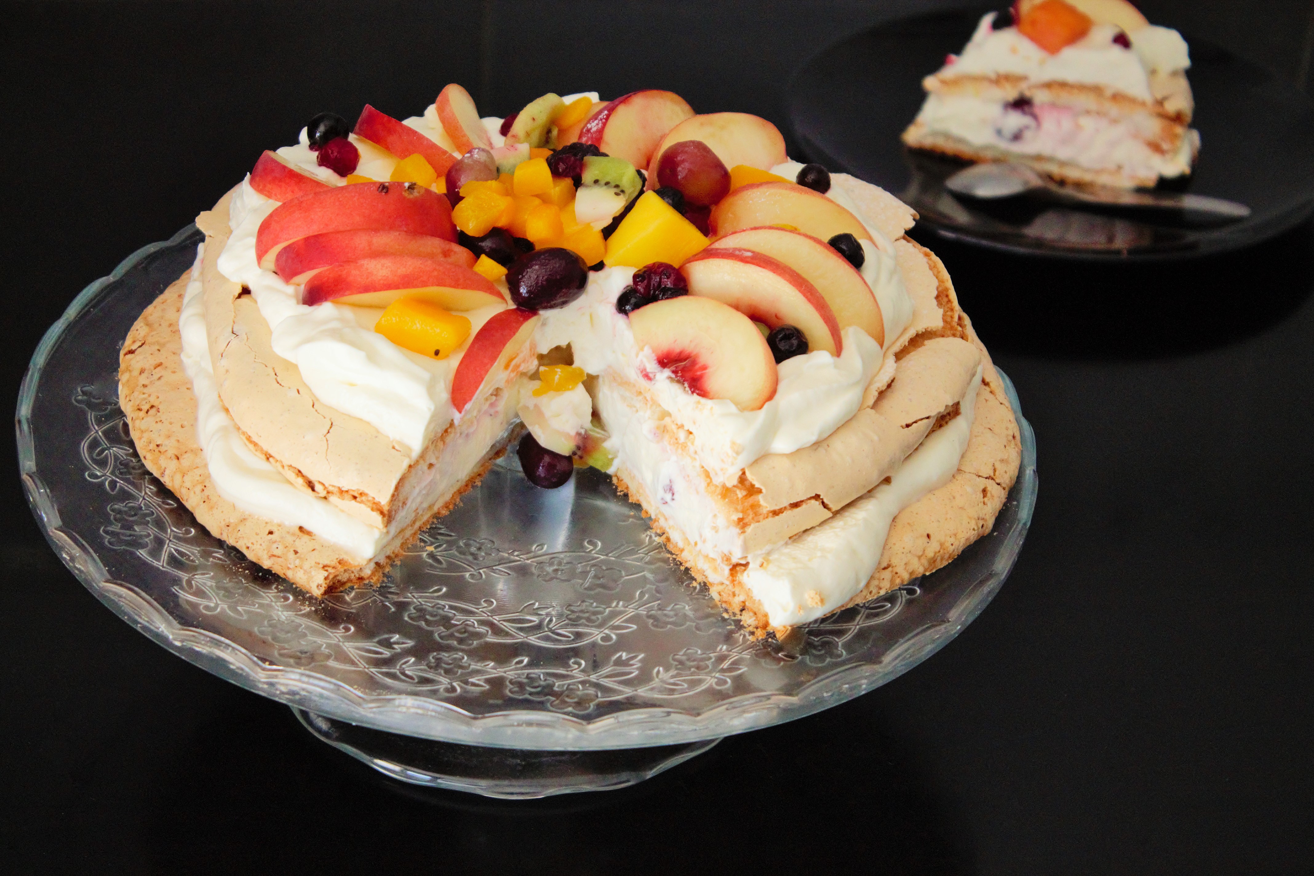 Gateau Meringue Aux Fruits Pavlova Quelle Recette